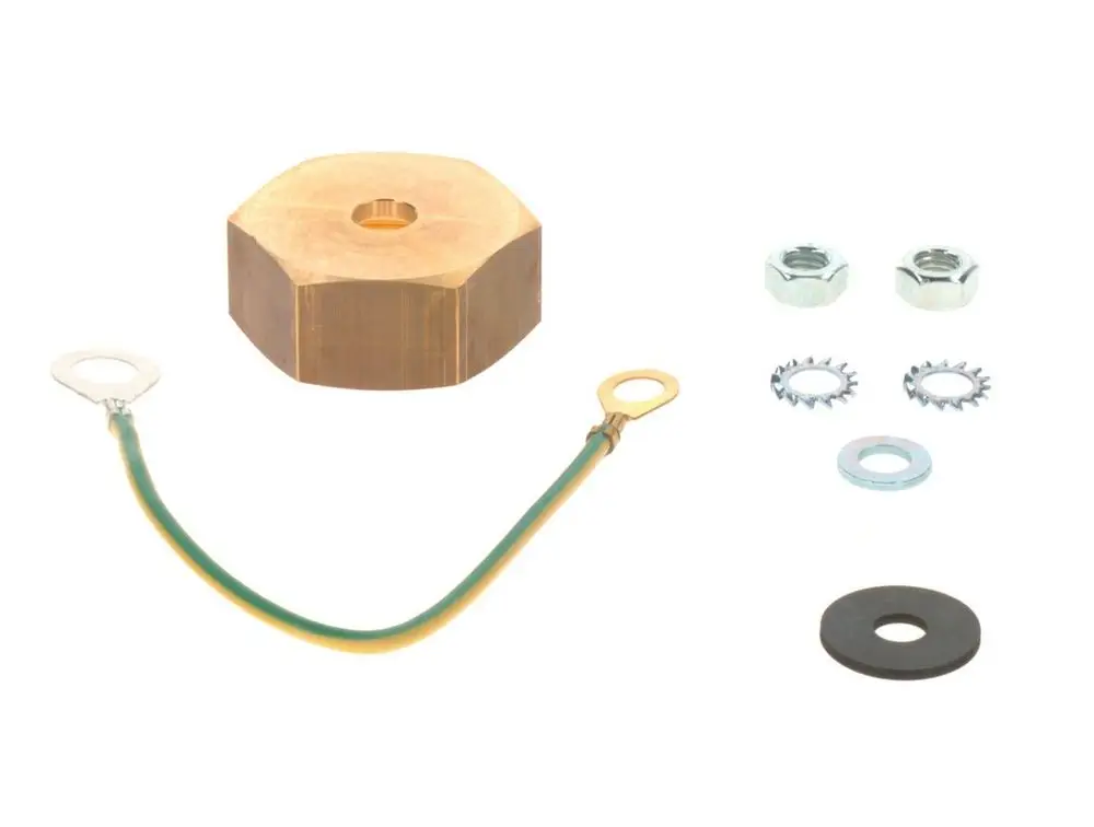 BOSCH Anodenbefestigungs-Set mit einem Metallkörper, einem Kabel mit Ringanschluss, Muttern, Unterlegscheiben und Dichtungen, arrangiert auf hellem Hintergrund.